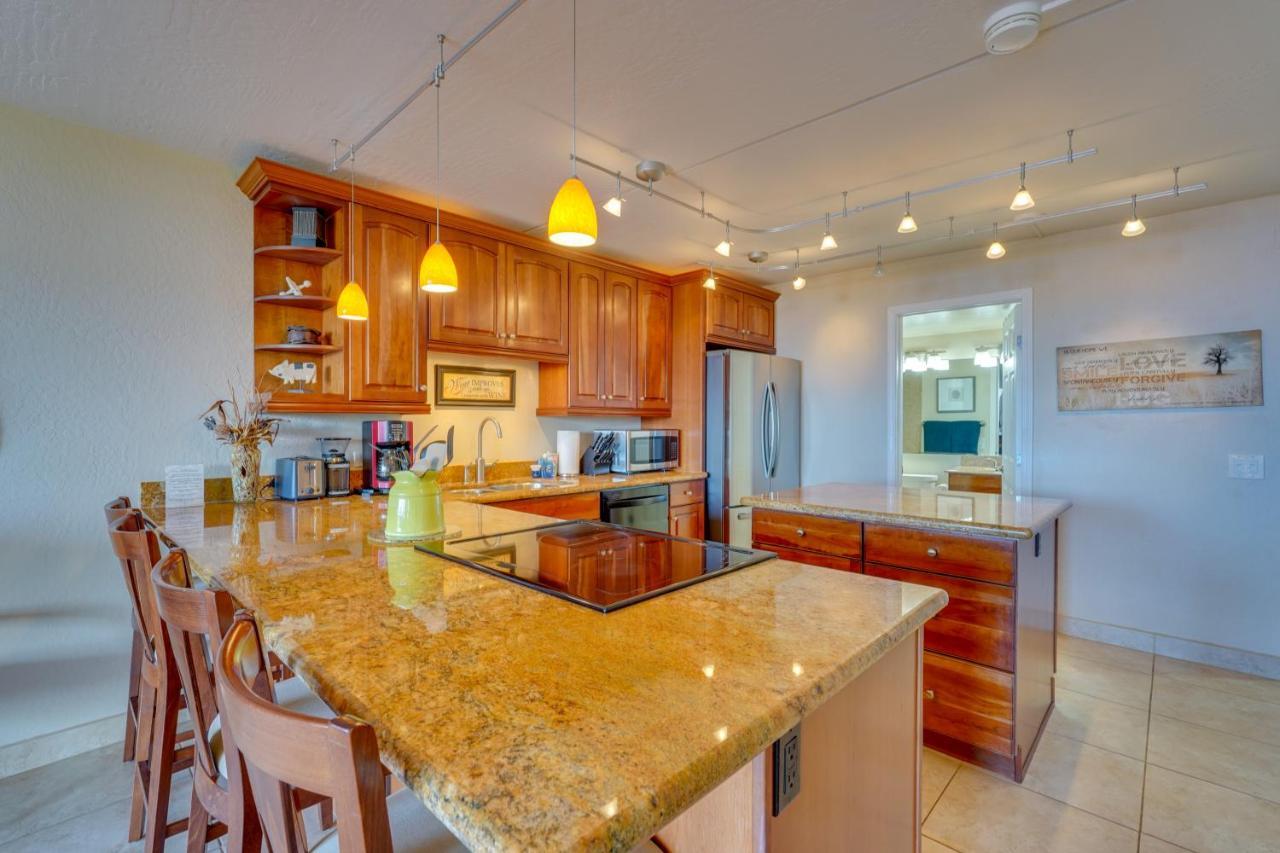 Kona Pacific Top Floor Retreat Ocean View And Pool! Kailua-Kona Exterior photo